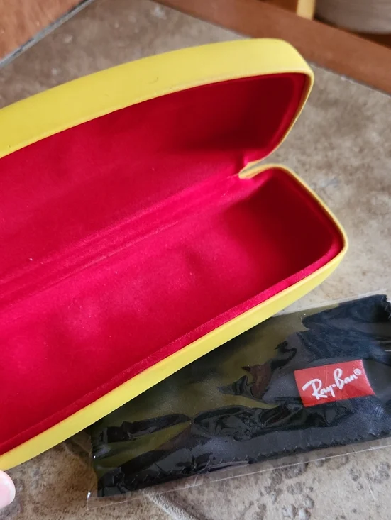 Ray-Ban Youth Black Frame Eyeglasses with Yellow Hard Case - Picture 12 of 16